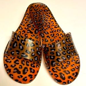 BEACH by Matisse “Cheetah” Print Brown Jelly Slide Sandals. Size-8. Preowned.